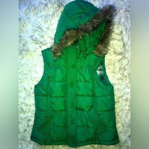 Aeropostale size large woman’s hoodie vest puffer jacket winter
